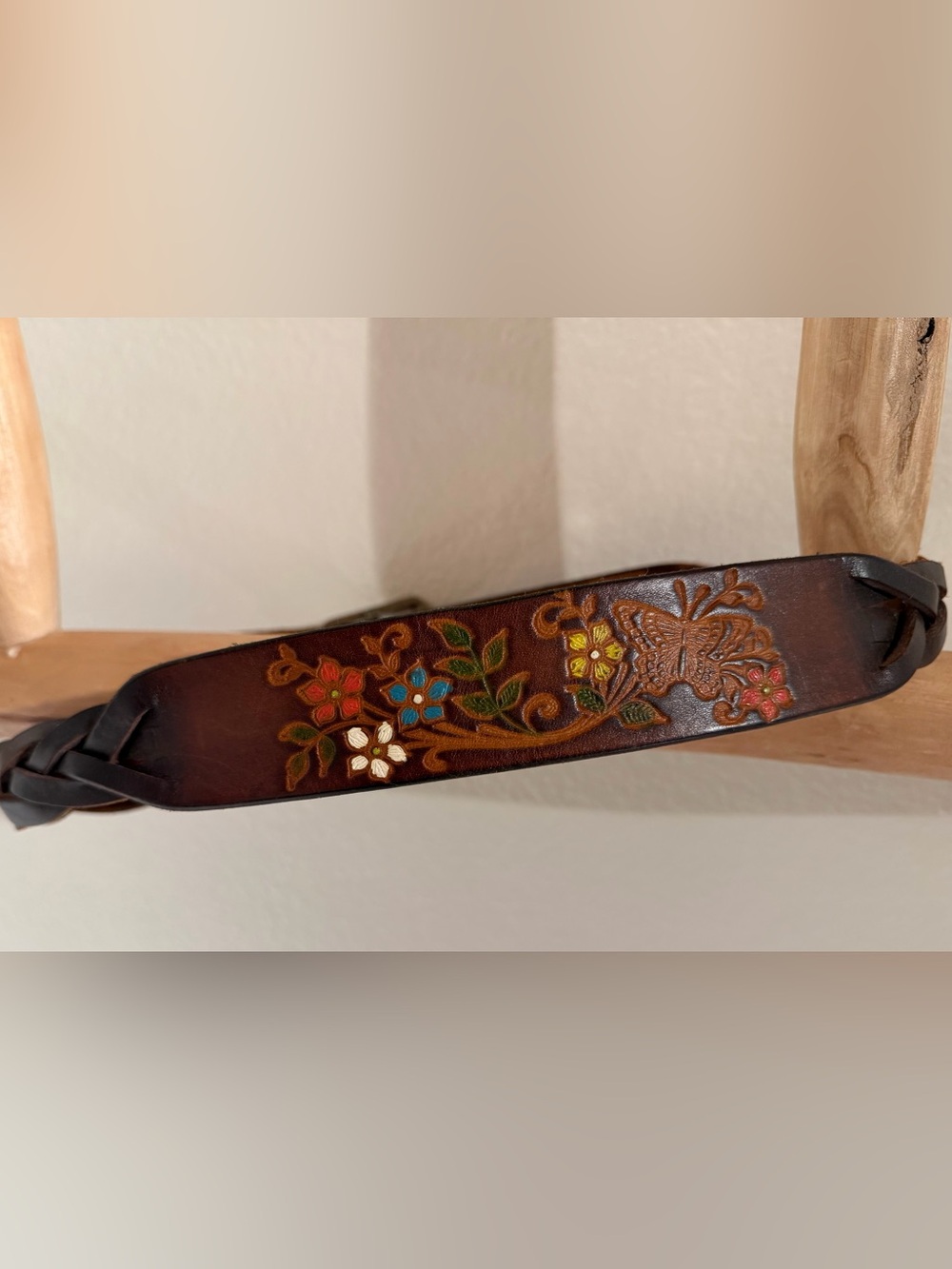 Vintage 70’s hand Tooled brown leather Women’s Belt - Multicolor Accent